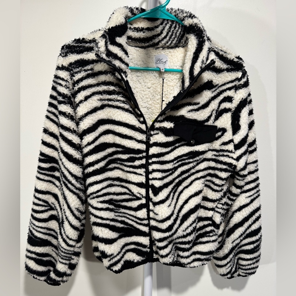 Chic Zebra Pattern Teddy Jacket NWT - image 6